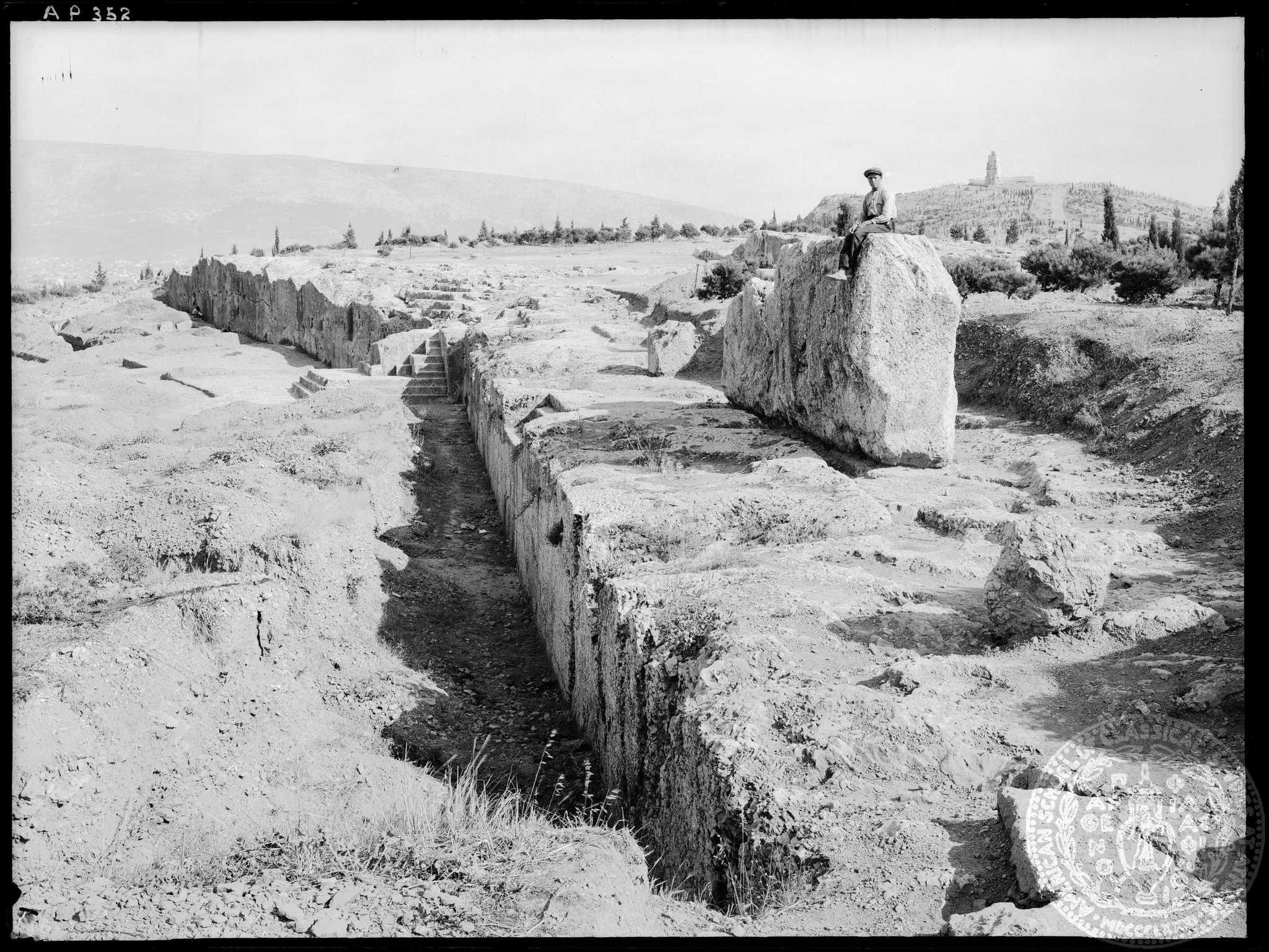 The Pnyx, a place of inspiration for the ancient and modern times (American School of Classical Studies at Athens, Archaeological Photographic Collection, AP 0352).